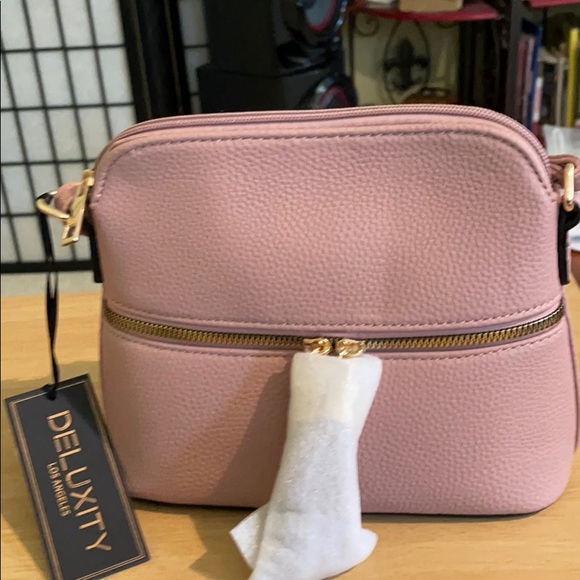 New Deluxity Los Angeles Women’s Purse - Picture 2 of 3